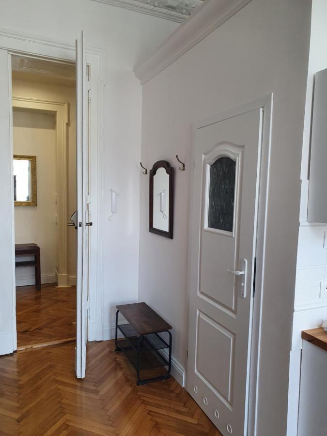 Prestige Aparthotel Piotrkowska 82 - Wyjatkowy Widok Na Deptak Łódź Exterior foto