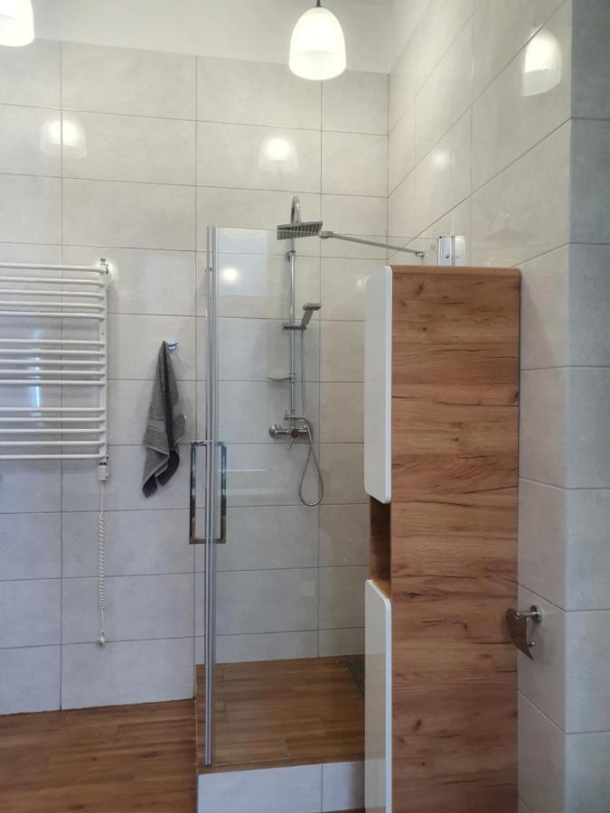 Prestige Aparthotel Piotrkowska 82 - Wyjatkowy Widok Na Deptak Łódź Exterior foto